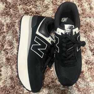 NEW! New Balance Platform 574 Sneaker (Women) size 9